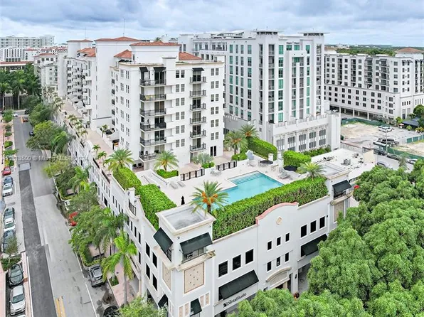4100 Salzedo St APT 704, Coral Gables, FL 33146