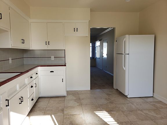4th image of 2650 23rd St #2650