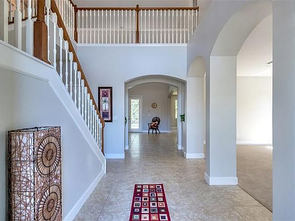 3rd image of 459 Luna Bella Ln