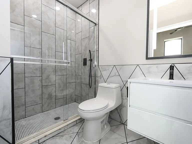 1847 E Venango St #204 — Photo 10