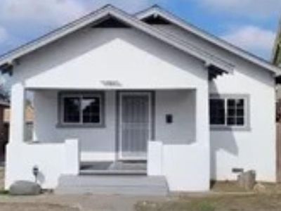 761 W Main St, Turlock, CA, 95380