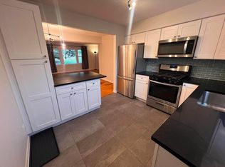 225 W Johnson St, Palatine, IL 60067