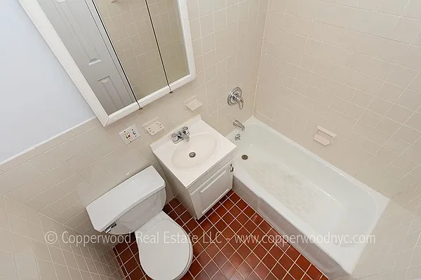 Rented by Copperwood Real Estate | media 21