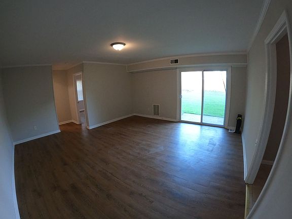 4th image of 394-404 Jackson St #404-116