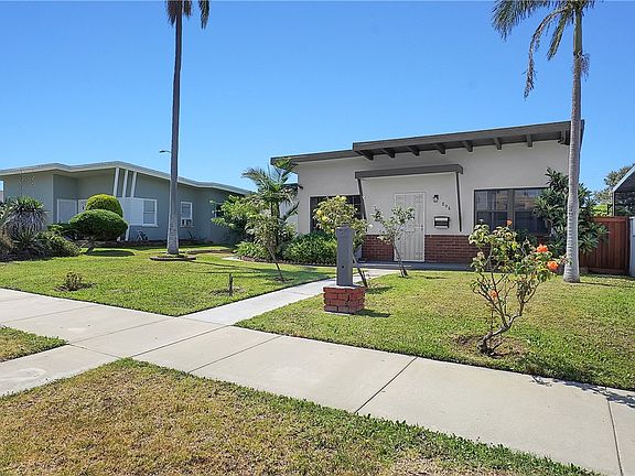3rd image of 806 W 132nd St