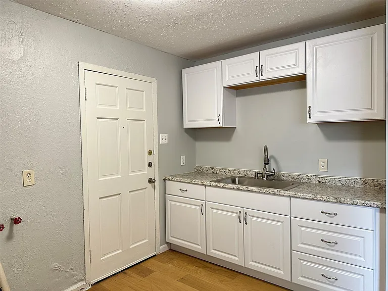 8010 Roswell St #1 — Photo 6