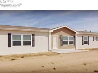 11 E Ranch Rd, Wiggins, CO 80654