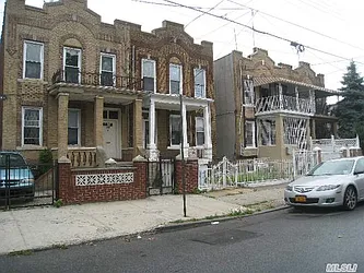 Rented by Century 21 American Homes