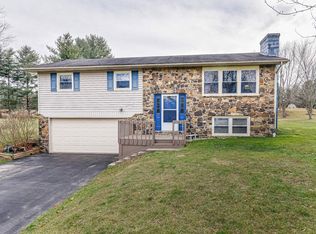 2020 E Nixon Dr, Bloomington, IN 47401