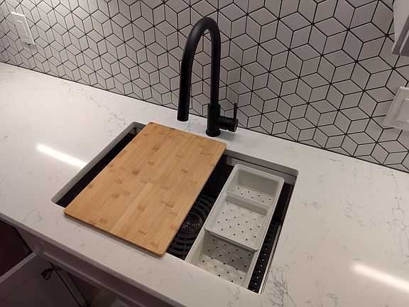 4th image of 3231 Morgan Ford Rd