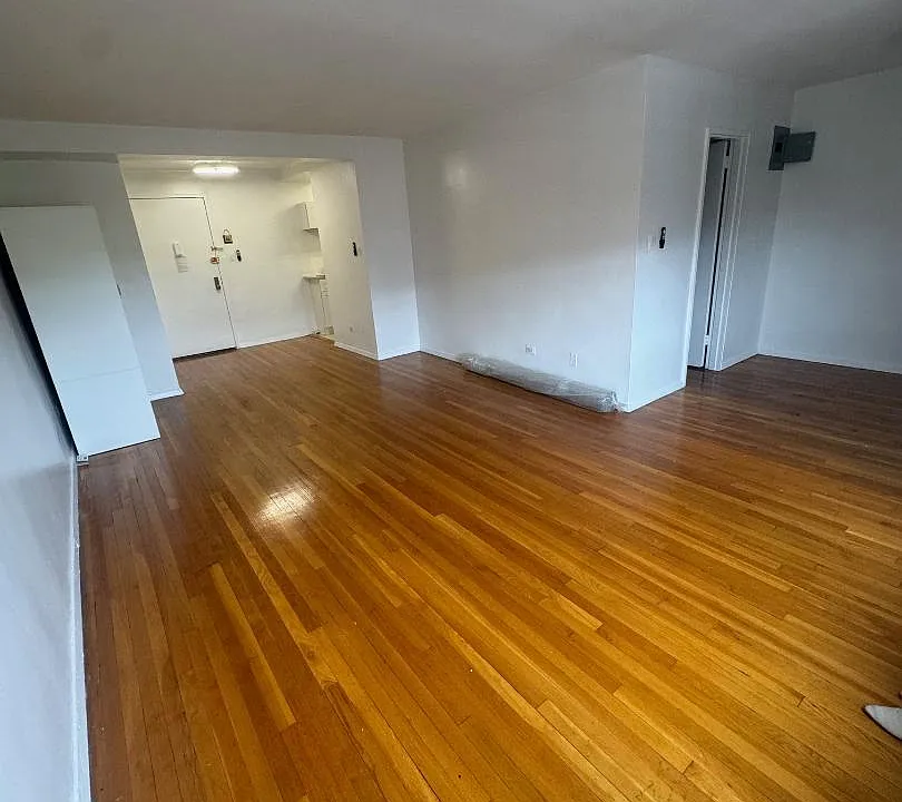 84-10 153rd Ave #4H