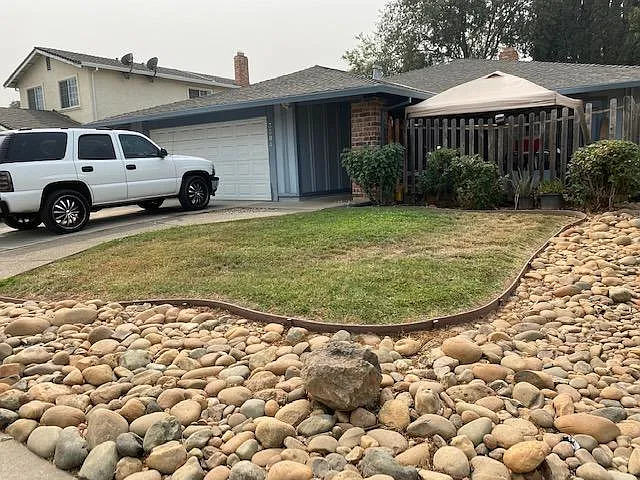 3304 Romford Way photo 1