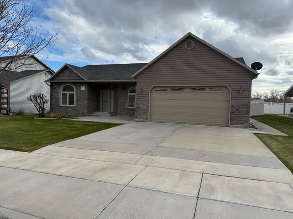 817 W 700 S, Vernal, UT 84078