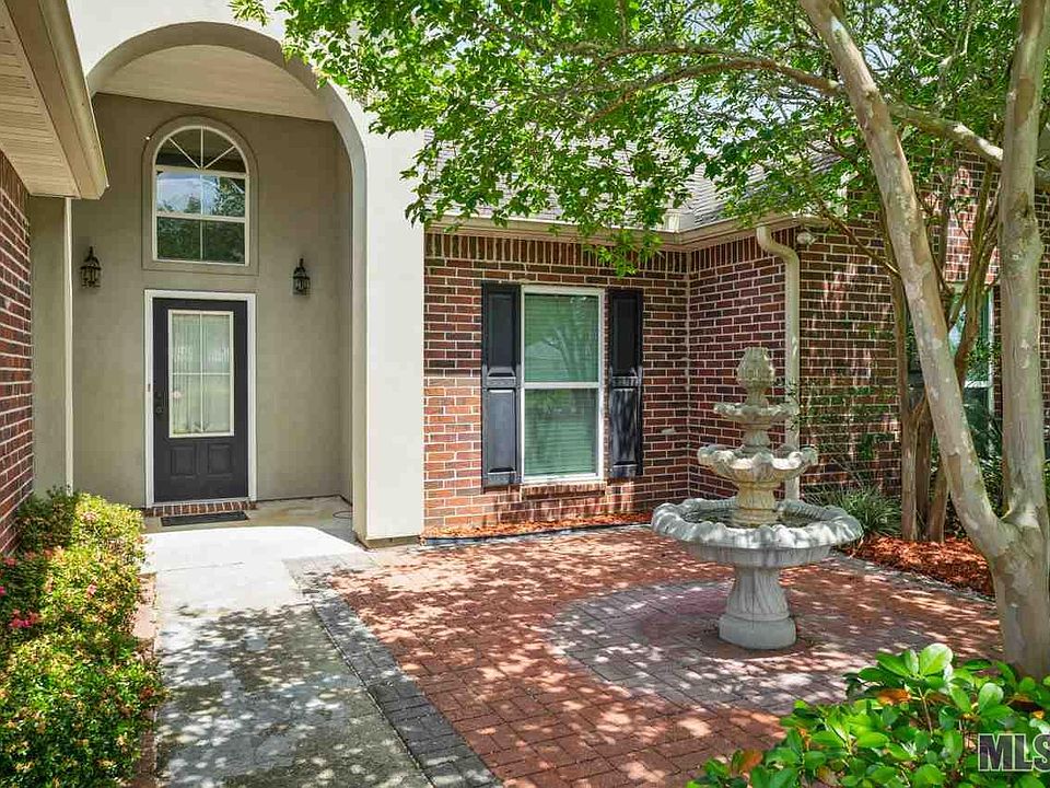 1st image of 35921 Sarasota Ave