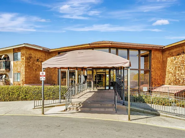 375 Clifford Ave APT 106, Watsonville, CA 95076