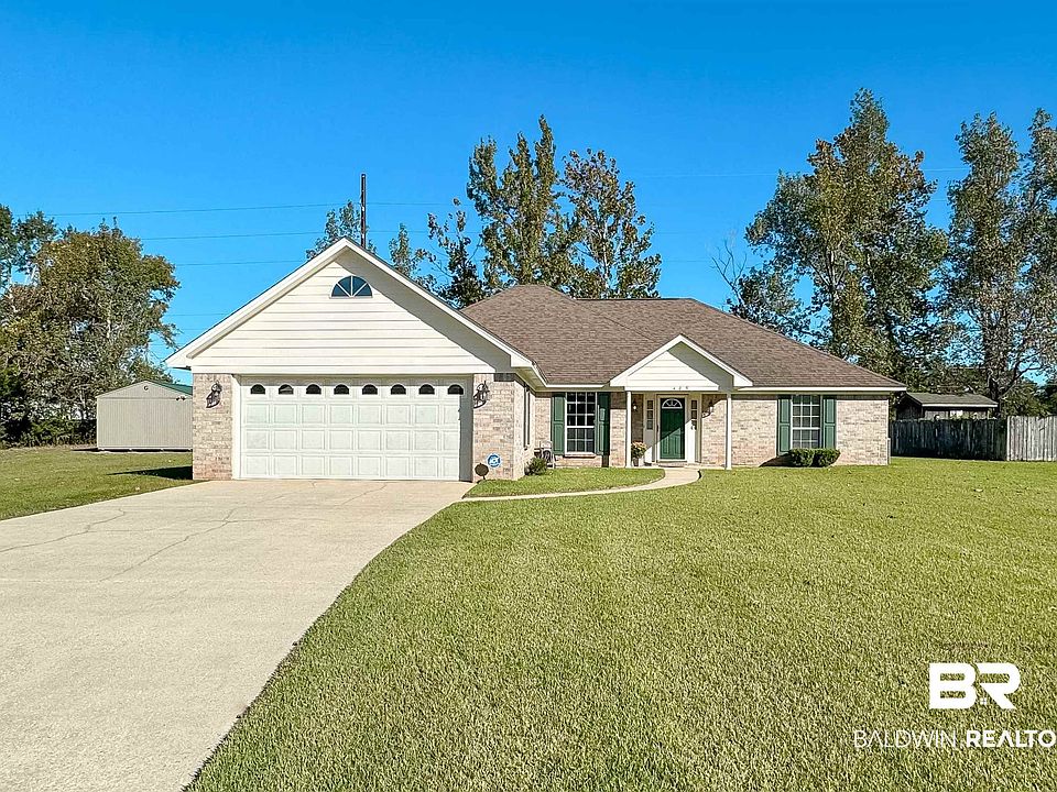 1st image of 409 Wisteria Ln