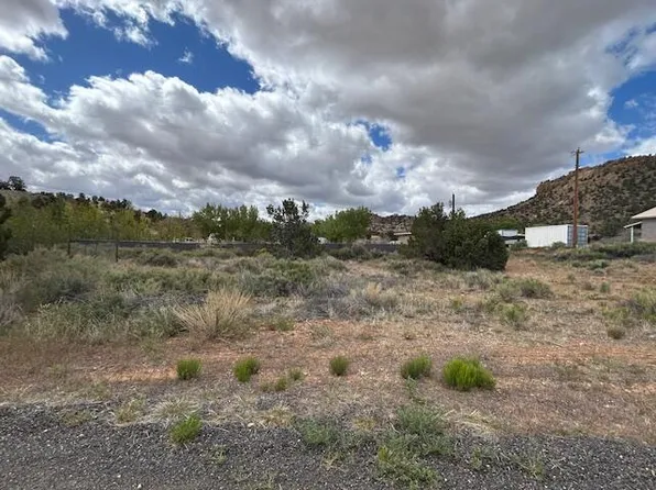 685 W 325 N, Escalante, UT 84726