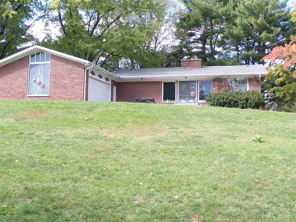 1700 Oak Lake Park Rd, Coralville, IA 52241 Zillow