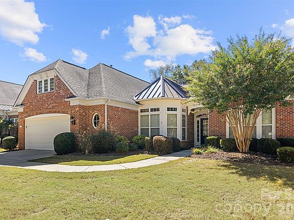 2nd image of 36130 Watsonia St