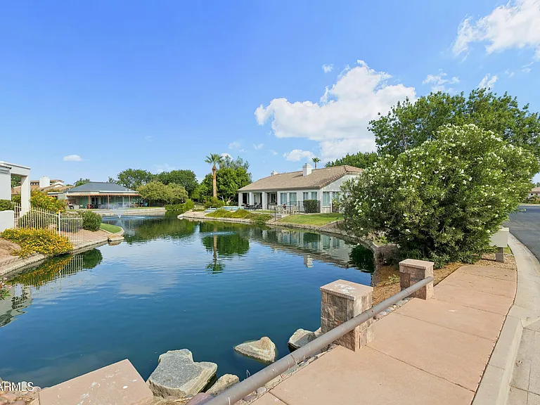1465 W Island Cir — Photo 112