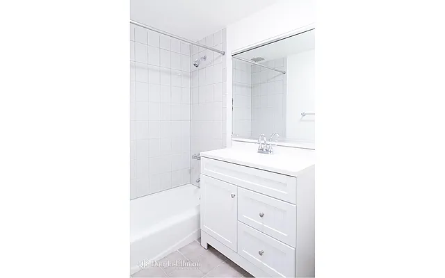 Rented by Douglas Elliman | media 30