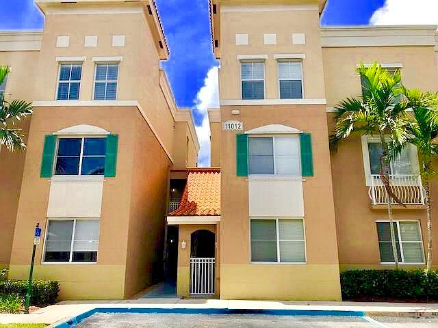 1st image of 11012 Legacy Dr APT 204