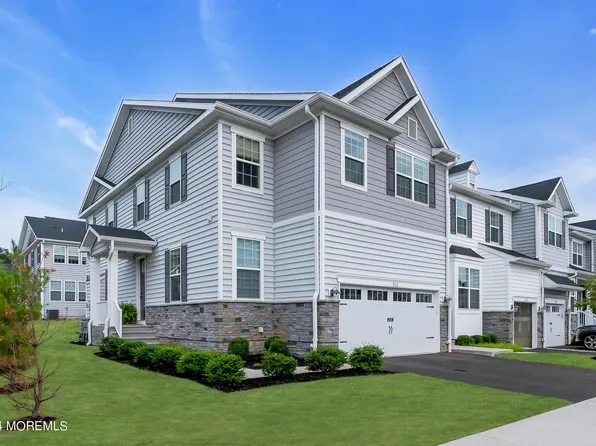 3312 Beechwood Court, Wall, NJ 07719