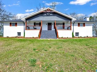 3732 Sample Dr, Trussville, AL 35173