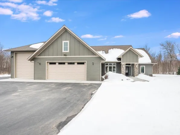 5005 Knotty Wood Ct, Hermantown, MN 55811