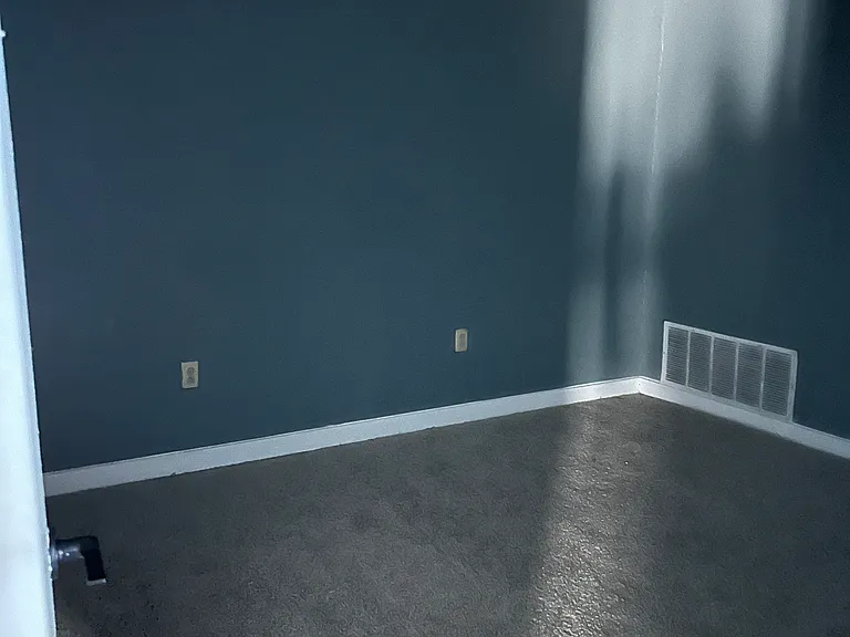 735 Burden Ave #2 — Photo 6