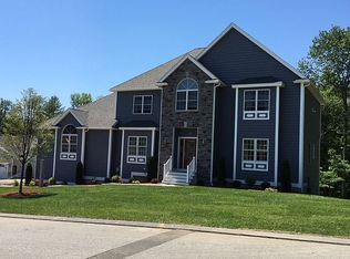 21 Frasier Ln, Tewksbury, MA 01876