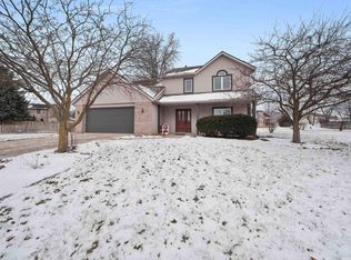 11324 Oxnard Ct, Fort Wayne, IN 46845