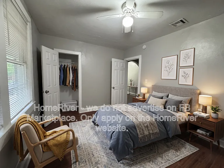 1645 W 17th St #3 — Photo 2