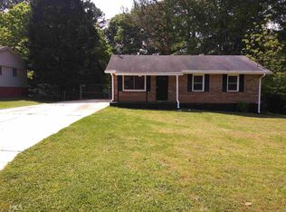 151 Royce Dr, Jonesboro, GA