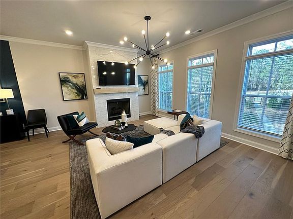 You ve arrived to Amazing Alpharetta Not actual home. Photos of previously built Bedford plan.