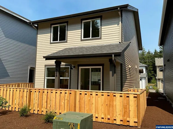 4535 SE Fleming St, Newport, OR 97366