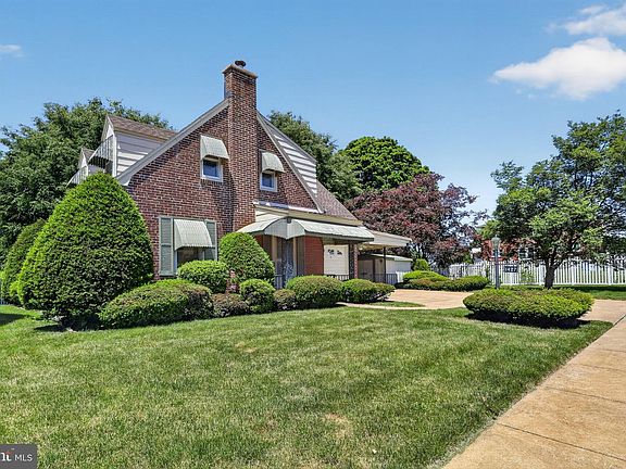 3rd image of 1427 Lacrosse Ave