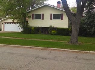 620 Frederick Ln, Hoffman Estates, IL 60169