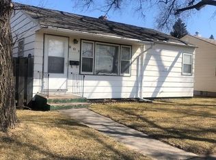 801 6th St SW, Minot, ND 58701