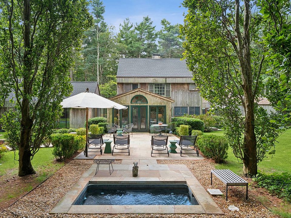 1st image of 5 White Pine Rd