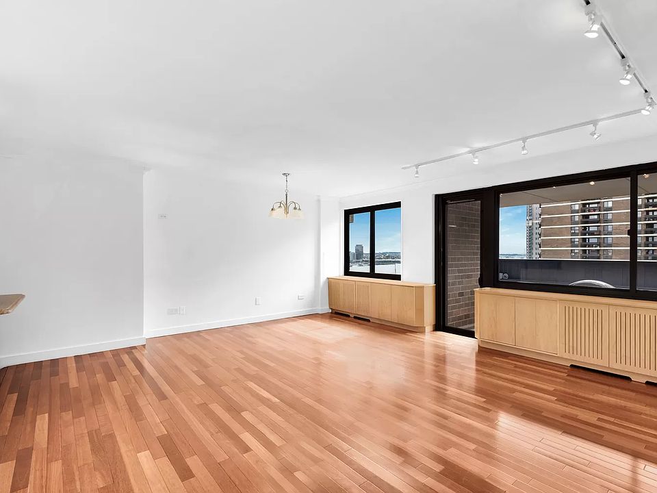 1st image of 333 Pearl St APT 18D