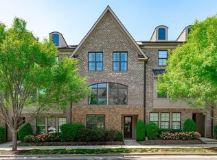 1605 Bowery Dr, Raleigh, NC 27607