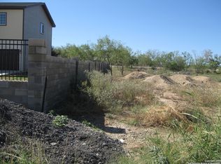 754 CR 6843, Lytle, TX 78052