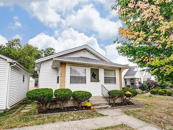 2nd image of 2855 Ferncliff Ave