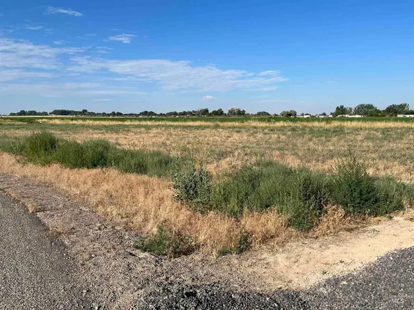 3839 N 2456 E, Filer, ID 83328