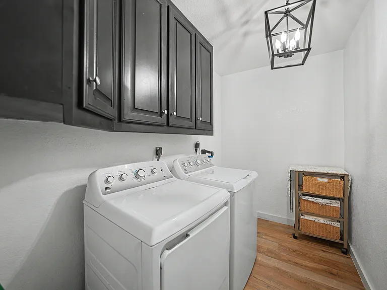 2716 Echo Point Dr — Photo 12