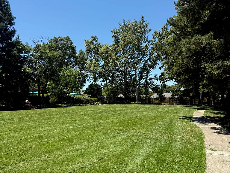 4350 Zephyr Way — Photo 16