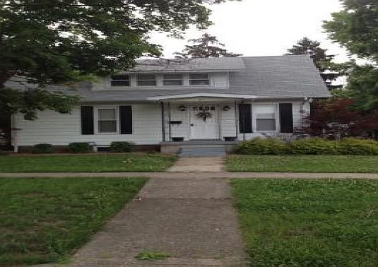 1st image of 471 W Washington St