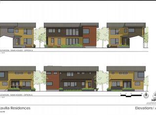8697 SE Washington St #A, Portland, OR 97216