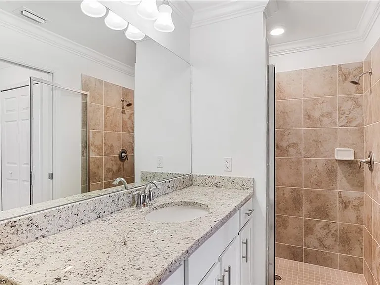 43020 Greenway Blvd #318 — Photo 12